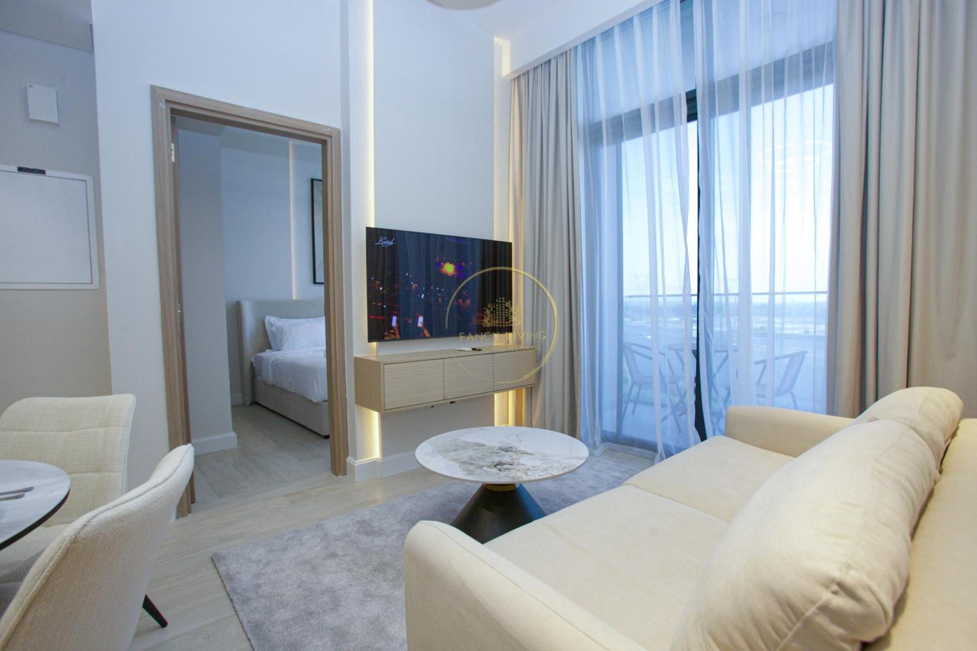 Standard 2Bhk Located In Azizi Riviera 46 Dubai Exteriör bild