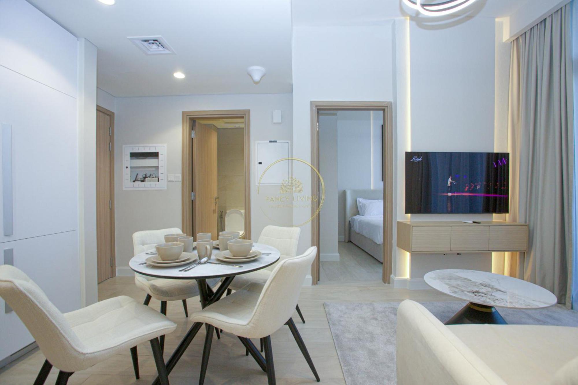 Standard 2Bhk Located In Azizi Riviera 46 Dubai Exteriör bild